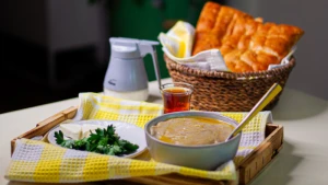 طرز تهیه حلیم با گوشت بوقلمون و بلغور گندم